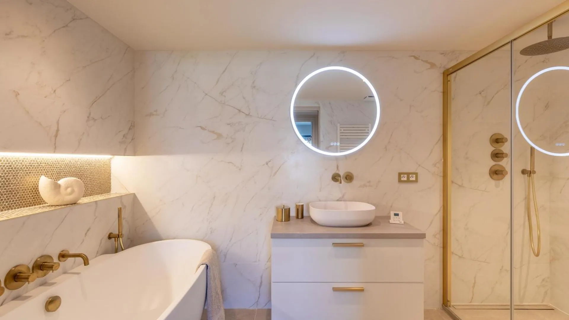 아파트 Les Belles Terres - Residence Avec Piscine Vue Mer 니스 프랑스