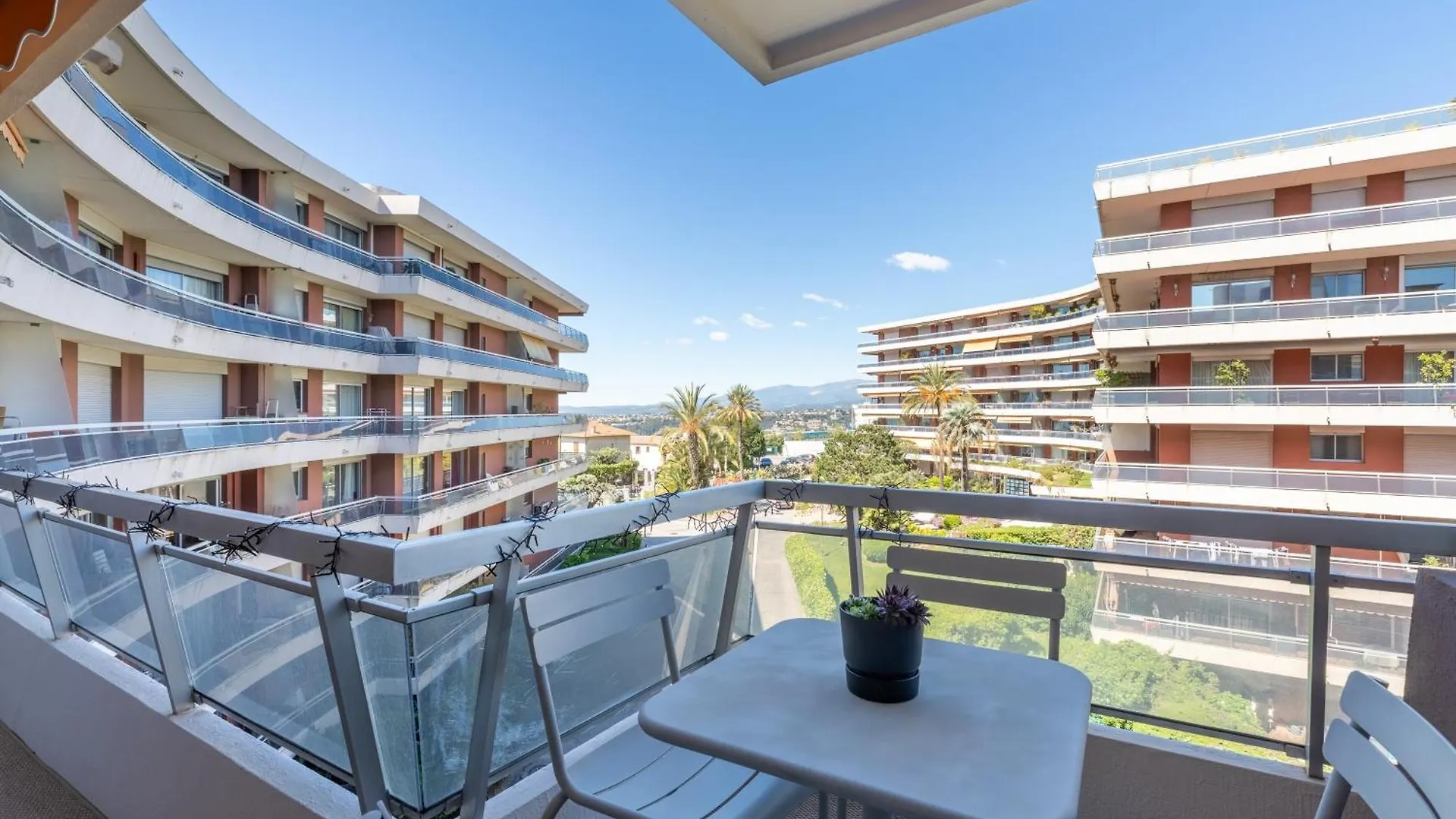 Les Belles Terres - Residence Avec Piscine Vue Mer 니스